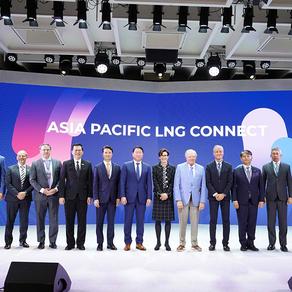 [APEC 2025] LNG to help with stable energy supply in AI era: SK vice chairman 썸네일 이미지